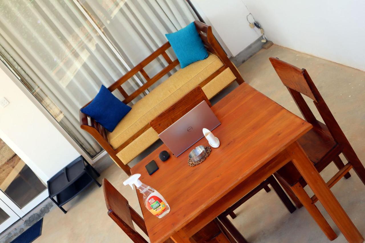 Ella Touch Bed and Breakfast Buitenkant foto