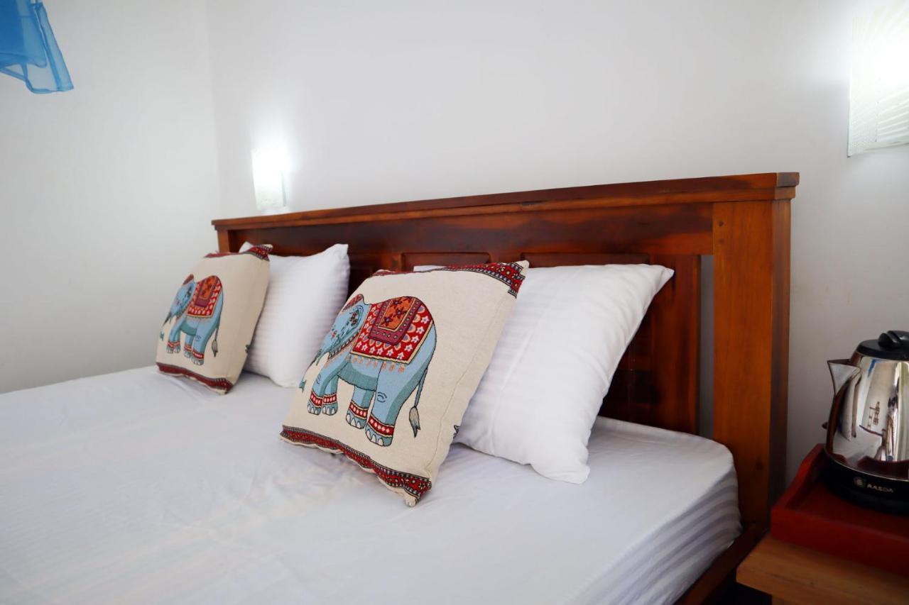 Ella Touch Bed and Breakfast Buitenkant foto